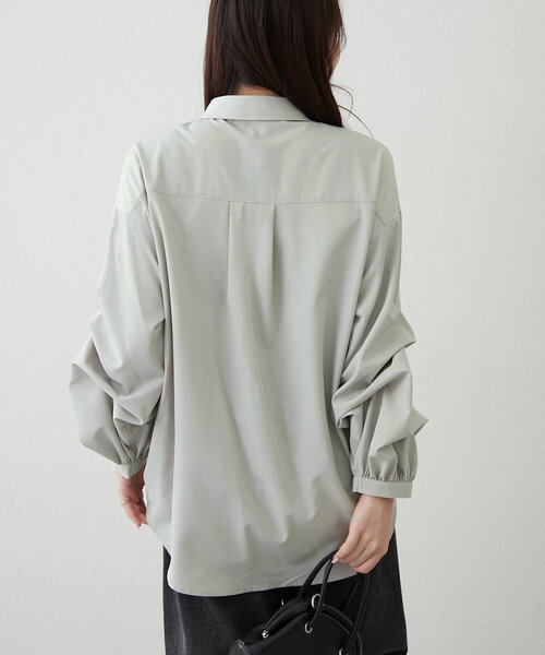 Remind me and forever（リマインドミーアンドフォーエバー）の「いろいろボタン、段々袖タケノコタックブラウス（シャツ/ブラウス・レディース・ネイビー/サックスブルー/オフホワイト/グレイッシュベージュ/ミント・FREE）」の19枚目の写真