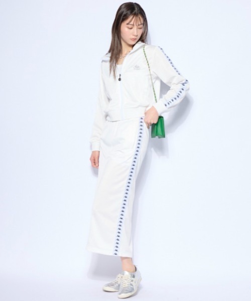 Kappa(カッパ)の「サイドテープ ジャージスカート(スカート・レディース・ネイビー/ホワイト・MEDIUM/LARGE/X-LARGE)」の3枚目の写真