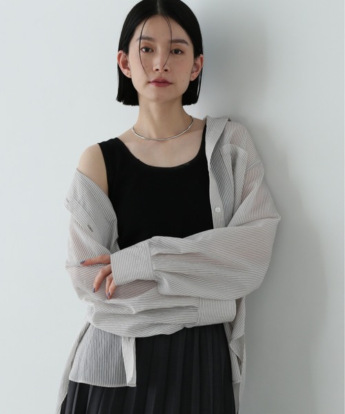 N.(N. Natural Beauty Basic)(エヌエヌナチュラルビューティーベーシック)の「シアートリムタンクトップ(タンクトップ・レディース・ベージュ/ブラック/オフホワイト・MEDIUM)」の10枚目の写真