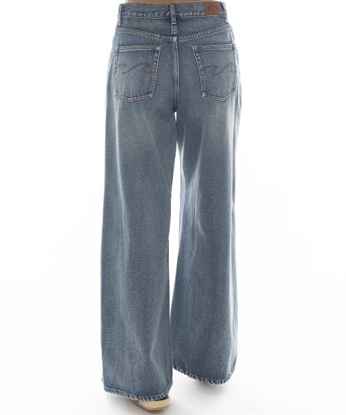 BILLABONG（ビラボン）の「BILLABONG レディース 【BBG BEACHLOVERJEANS】 WIDE BUGGY DENIM デニムパンツ 【2025年春夏モデル】/ビラボンワイドバギーデニムパンツ（デニムパンツ・レディース・ブルー/ライトブルー・SMALL/MEDIUM/LARGE）」の14枚目の写真