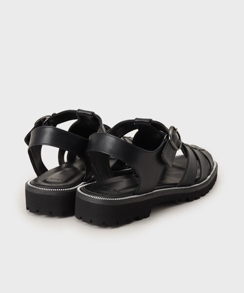 INDIVI（インディヴィ）の「【合皮】グルカフラットサンダル（サンダル・レディース・シルバー/ブラック・35/25/45）」の5枚目の写真