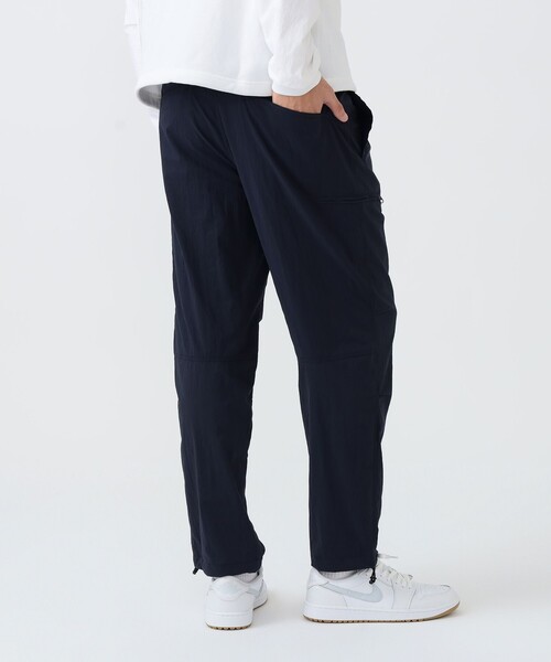 BEAMS GOLF(ビームスゴルフ)の「B.G.THREE / ALL-TIME ワッシャー ナイロンパンツ(その他パンツ・メンズ・ネイビー/ブラック・XL/L/M/S)」の6枚目の写真