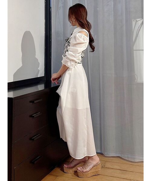 MERCURYDUO(マーキュリーデュオ)の「2WAYトランスフォームシャツワンピース(ワンピース・レディース・その他1/オフホワイト・MEDIUM/SMALL)」の6枚目の写真