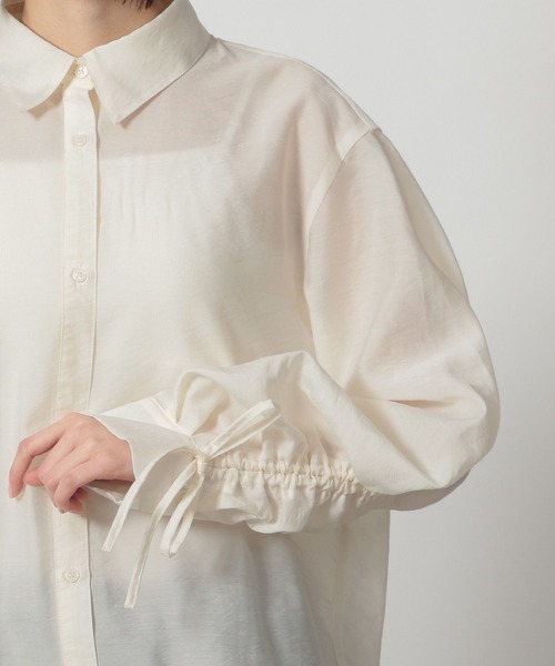 LAKOLE（ラコレ）の「袖シャーリングシャツ4 / 323171（シャツ/ブラウス・レディース・オフホワイト/ブルー/イエロー/ミント・FREE）」の15枚目の写真