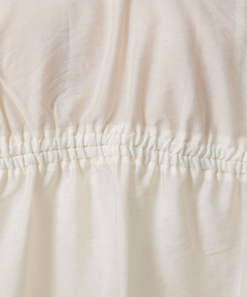 LAKOLE（ラコレ）の「袖シャーリングシャツ4 / 323171（シャツ/ブラウス・レディース・オフホワイト/ブルー/イエロー/ミント・FREE）」の7枚目の写真