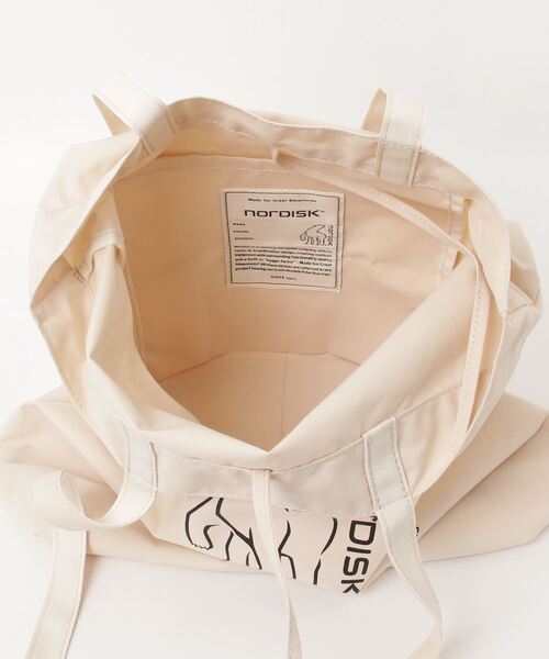 NORDISK(ノルディスク)の「NORDISK TECHNICAL COTTON PILLOW TOTE BAG NU01302(トートバッグ・メンズ・ブルー/オフホワイト・ONE SIZE)」の5枚目の写真