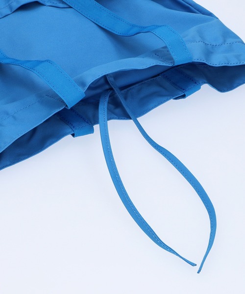 NORDISK(ノルディスク)の「NORDISK TECHNICAL COTTON PILLOW TOTE BAG NU01302(トートバッグ・メンズ・ブルー/オフホワイト・ONE SIZE)」の9枚目の写真
