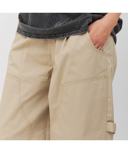 atmos pink(アトモスピンク)の「atmos pink Super Baggy Chino Pants / アトモス ピンク スーパー バギー チノパンツ(その他パンツ・レディース・ベージュ/ブラック/カーキ・M/S)」の5枚目の写真