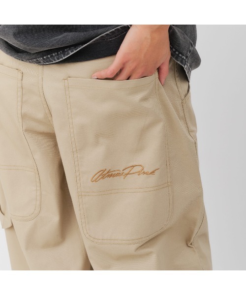 atmos pink(アトモスピンク)の「atmos pink Super Baggy Chino Pants / アトモス ピンク スーパー バギー チノパンツ(その他パンツ・レディース・ベージュ/ブラック/カーキ・M/S)」の9枚目の写真