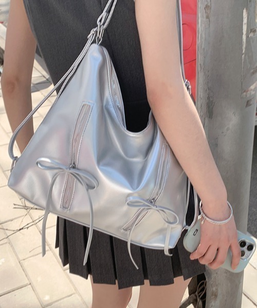 Per sist ence(パーシエンス)の「リボンジップデザイン2WAYバッグ/ショルダー&リュック(ショルダーバッグ・レディース・ブラック/ホワイト/ピンク/シルバー・FREE)」の16枚目の写真