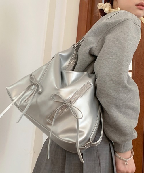 Per sist ence(パーシエンス)の「リボンジップデザイン2WAYバッグ/ショルダー&リュック(ショルダーバッグ・レディース・ブラック/ホワイト/ピンク/シルバー・FREE)」の18枚目の写真