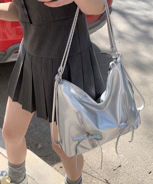 Per sist ence(パーシエンス)の「リボンジップデザイン2WAYバッグ/ショルダー&リュック(ショルダーバッグ・レディース・ブラック/ホワイト/ピンク/シルバー・FREE)」の22枚目の写真