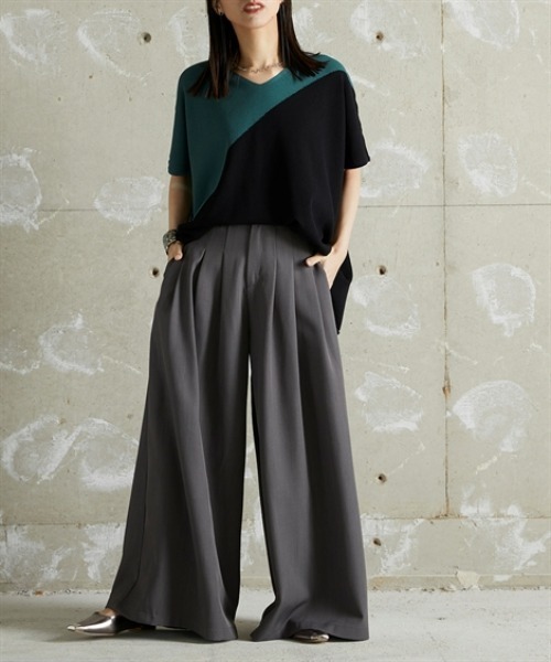 Soiunique（スワユニーク）の「落ち感素材たっぷりタックワイドパンツ ［Soiunique］（スラックス・レディース・ベージュ/グレー/ブラック・M/L/LL）」の19枚目の写真