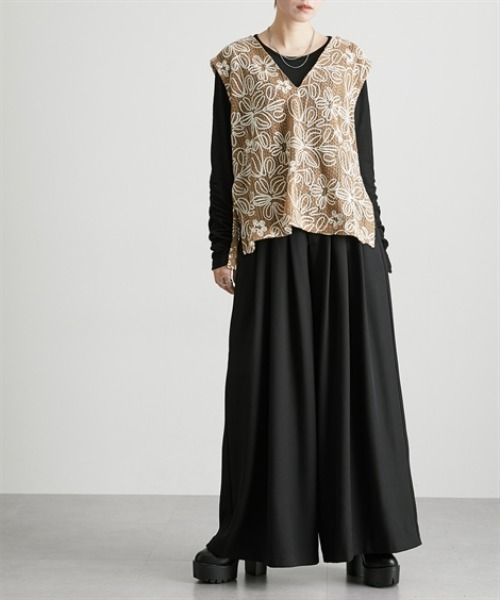 Soiunique（スワユニーク）の「落ち感素材たっぷりタックワイドパンツ ［Soiunique］（スラックス・レディース・ベージュ/グレー/ブラック・M/L/LL）」の11枚目の写真