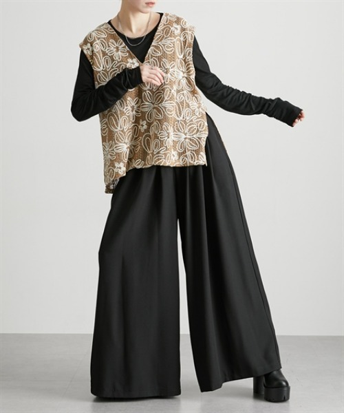 Soiunique（スワユニーク）の「落ち感素材たっぷりタックワイドパンツ ［Soiunique］（スラックス・レディース・ベージュ/グレー/ブラック・M/L/LL）」の14枚目の写真