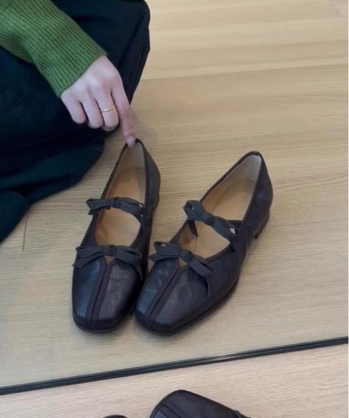 mebole(メボレ)の「スクエアトゥribbonパンプス(パンプス・レディース・ブラウン/ブラック・LARGE/MEDIUM/SMALL)」の13枚目の写真