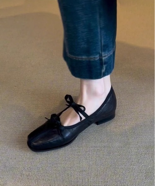 mebole(メボレ)の「スクエアトゥribbonパンプス(パンプス・レディース・ブラウン/ブラック・LARGE/MEDIUM/SMALL)」の9枚目の写真