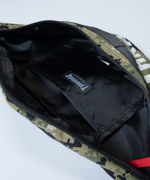 THRASHER（スラッシャー）の「【Y】〔THRASHER/スラッシャー〕キーフック付き ワンポイントロゴ ウエストバック（ボディバッグ/ウエストポーチ・メンズ・ホワイト/ダークグリーン/ブラック・FREE）」の6枚目の写真