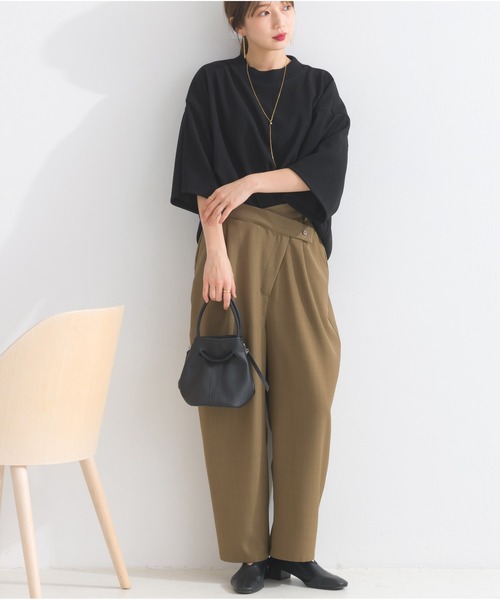 OandI（オーアンドアイ）の「アシメラップドレープパンツ（その他パンツ・レディース・ライトベージュ/チャコールグレー/ブラウン・FREE）」の13枚目の写真