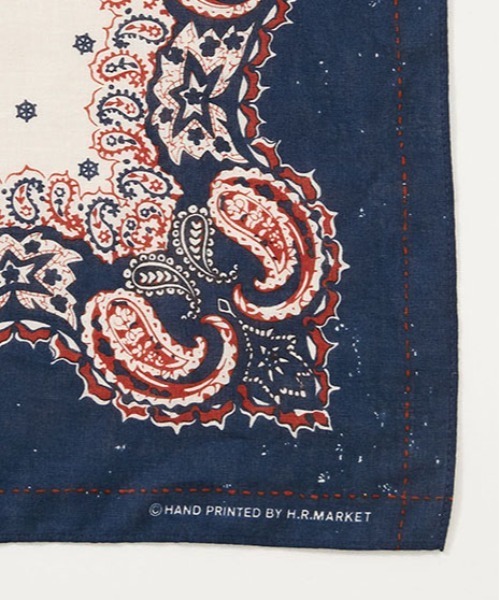 BLUE BLUE（ブルーブルー）の「BLUE BLUE ニューペイズリーバンダナ（バンダナ/スカーフ・メンズ・その他・ONE SIZE）」の2枚目の写真