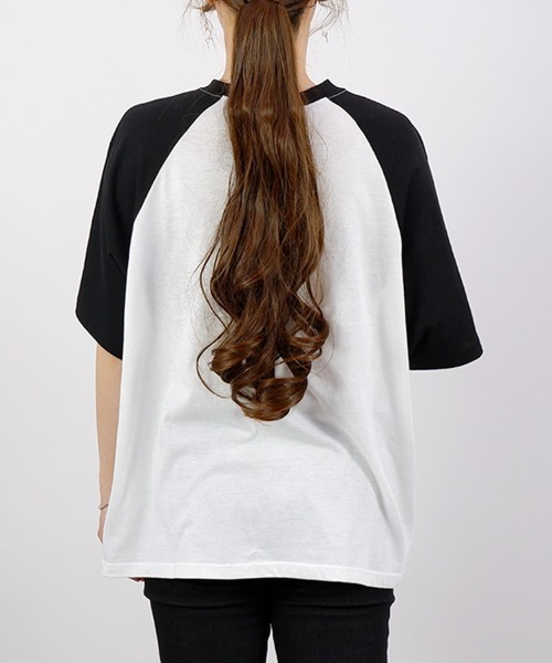 CLOTHY(クロシィ)の「【シンプルなTシャツにこなれ感をプラス!】5分袖ラグランTシャツ(Tシャツ/カットソー・レディース・ブラック/ブラウン/ネイビー/チャコールグレー・MEDIUM)」の6枚目の写真