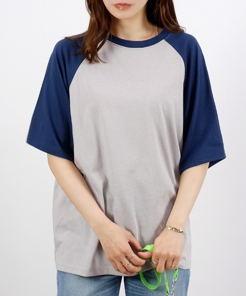 CLOTHY(クロシィ)の「【シンプルなTシャツにこなれ感をプラス!】5分袖ラグランTシャツ(Tシャツ/カットソー・レディース・ブラック/ブラウン/ネイビー/チャコールグレー・MEDIUM)」の17枚目の写真