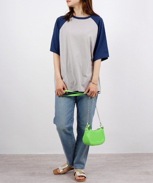 CLOTHY(クロシィ)の「【シンプルなTシャツにこなれ感をプラス!】5分袖ラグランTシャツ(Tシャツ/カットソー・レディース・ブラック/ブラウン/ネイビー/チャコールグレー・MEDIUM)」の20枚目の写真