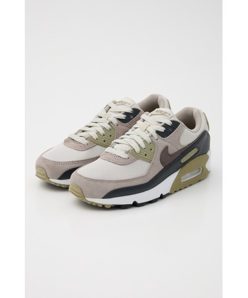 NIKE(ナイキ)の「エア マックス 90(スニーカー・レディース・ベージュ/イエロー・25cm/24cm/24.5cm)」の2枚目の写真