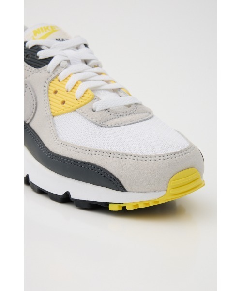NIKE(ナイキ)の「エア マックス 90(スニーカー・レディース・ベージュ/イエロー・25cm/24cm/24.5cm)」の15枚目の写真