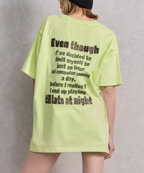 GYDA（ジェイダ）の「GAME HOLIC BUNNY BIG Tシャツ（Tシャツ/カットソー・レディース・オフホワイト/ブラック/スカイブルー/ライム・FREE）」の3枚目の写真