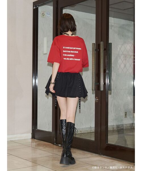 jouetie（ジュエティ）の「【TVアニメ『チェンソーマン』】シーンBIGTシャツ（Tシャツ/カットソー・レディース・レッド/ピンク/ブラック/オフホワイト・MEDIUM）」の9枚目の写真