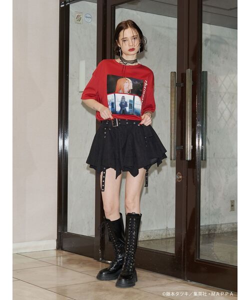 jouetie（ジュエティ）の「【TVアニメ『チェンソーマン』】シーンBIGTシャツ（Tシャツ/カットソー・レディース・レッド/ピンク/ブラック/オフホワイト・MEDIUM）」の11枚目の写真