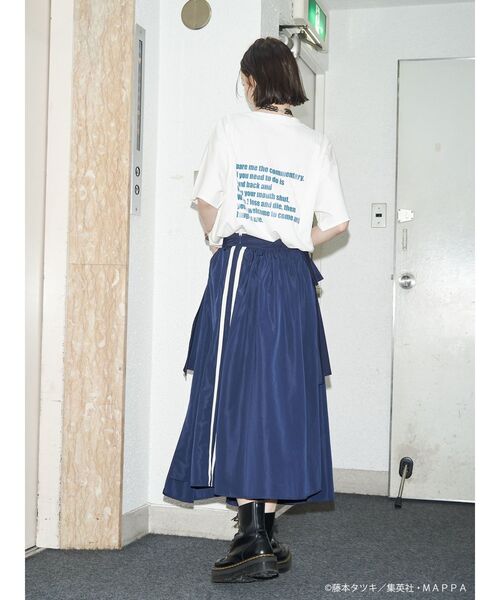 jouetie（ジュエティ）の「【TVアニメ『チェンソーマン』】シーンBIGTシャツ（Tシャツ/カットソー・レディース・レッド/ピンク/ブラック/オフホワイト・MEDIUM）」の18枚目の写真