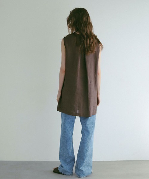 ETRE TOKYO 24AW スリーブレスボリュームフレアシャツ ブラック ETRE TOKYO（エトレトウキョウ）の「ボリュームスリーブシャツ