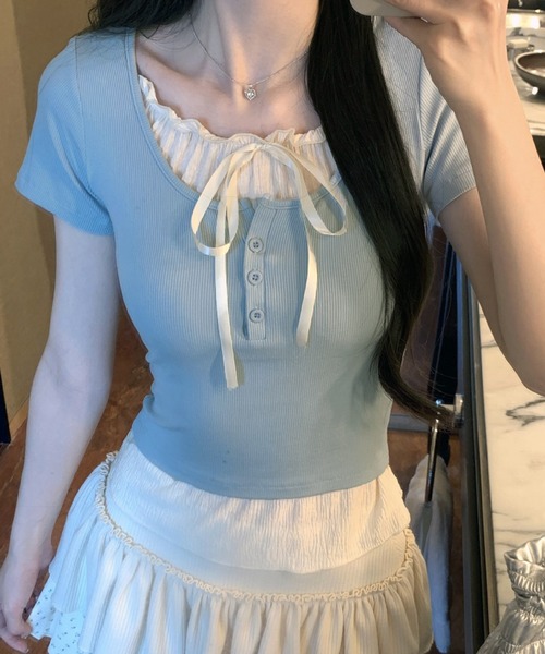 VIBGYOR（ヴィブジョー）の「ヘンリーネック リボンデザイン レイヤードTシャツ(CZ)（Tシャツ/カットソー・レディース・グレー/ライトブルー/ブラック・FREE）」の4枚目の写真