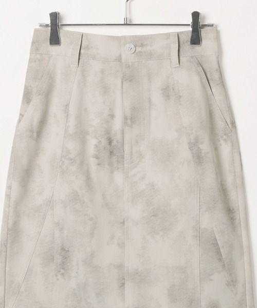 PAGEBOY（ページボーイ）の「スモークプリントナロースカート（スカート・レディース・チャコールグレー/ホワイト系その他4/ブラック・FREE）」の19枚目の写真