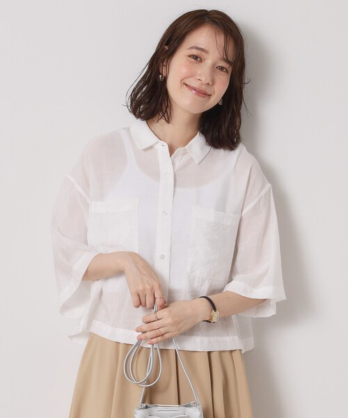 ITS'DEMO（イッツデモ）の「【手洗い可】シアーショート丈シャツ（シャツ/ブラウス・レディース・ブルー/ブラック/オフホワイト/キャメル・00）」の13枚目の写真