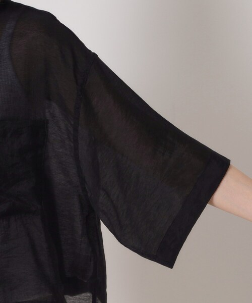 ITS'DEMO（イッツデモ）の「【手洗い可】シアーショート丈シャツ（シャツ/ブラウス・レディース・ブルー/ブラック/オフホワイト/キャメル・00）」の11枚目の写真