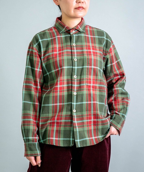OMNIGOD（オムニゴッド）の「[OMNIGOD womens / オムニゴッド] コットンギャバチェック スプレッドカラーシャツ（シャツ/ブラウス・レディース・レッド系その他/グリーン系その他・0）」の2枚目の写真