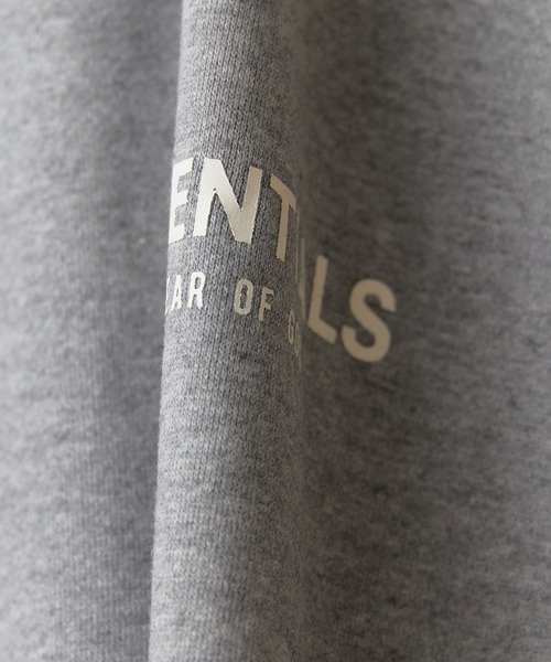 FOG ESSENTIALS(エフオージーエッセンシャルズ)の「FOG ESSENTIALS/エッセンシャルズ FOG 1POINT LOGO CREW SWEAT ロゴ トレーナー/ロゴ スウェット トレーナー 裏起毛 ワンポイント ロゴ オーバーサイズ(スウェット・メンズ・ミント/ヘザーグレー・M/L/XL)」の12枚目の写真