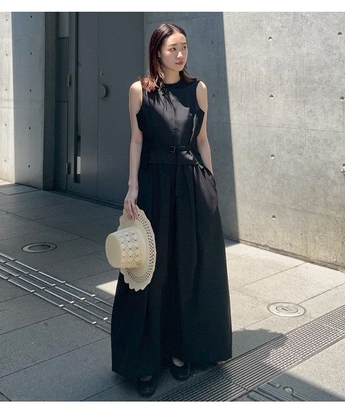 LE CIEL BLEU(ルシェルブルー)の「Bi-Material Fit and Flare Dress / バイマテリアルフィットアンドフレアドレス(ワンピース・レディース・ネイビー/ブラック/カーキ・36/38)」の2枚目の写真