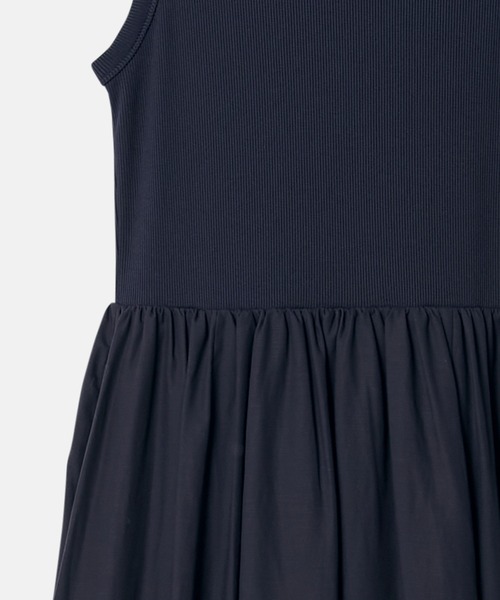 LE CIEL BLEU(ルシェルブルー)の「Bi-Material Fit and Flare Dress / バイマテリアルフィットアンドフレアドレス(ワンピース・レディース・ネイビー/ブラック/カーキ・36/38)」の18枚目の写真