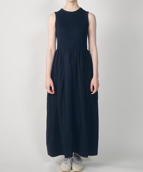 LE CIEL BLEU(ルシェルブルー)の「Bi-Material Fit and Flare Dress / バイマテリアルフィットアンドフレアドレス(ワンピース・レディース・ネイビー/ブラック/カーキ・36/38)」の14枚目の写真
