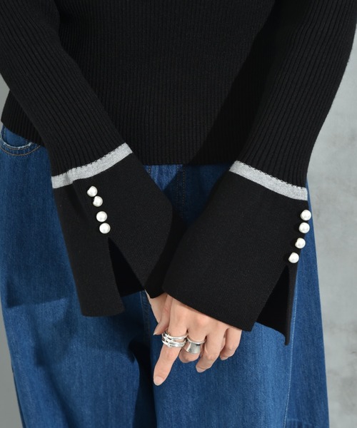 INTERPLANET（インタープラネット）の「配色リブフレアースリーブパール釦付プルオーバー（ニット/セーター・レディース・レッド/ブラック/チャコールグレー・FREE）」の13枚目の写真