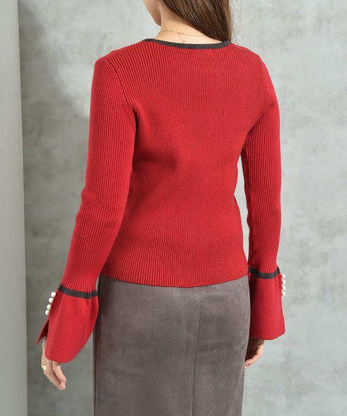 INTERPLANET（インタープラネット）の「配色リブフレアースリーブパール釦付プルオーバー（ニット/セーター・レディース・レッド/ブラック/チャコールグレー・FREE）」の20枚目の写真