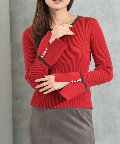 INTERPLANET（インタープラネット）の「配色リブフレアースリーブパール釦付プルオーバー（ニット/セーター・レディース・レッド/ブラック/チャコールグレー・FREE）」の22枚目の写真