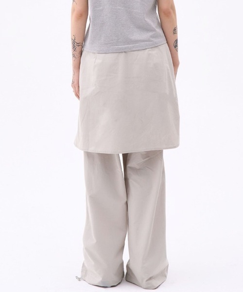 PLACE STUDIO（プレイススタジオ）の「PLACE STUDIO／ボタンベルトスカートパンツ（その他パンツ・レディース・ブラック/ベージュ/ネイビー・FREE）」の7枚目の写真