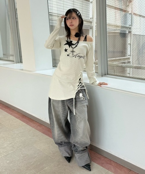 Never mind the XU / Chikashitsu+(ネバーマインド ザ エックスユー / チカシツプラス)の「【nmtc+】stripe wash wide denim pants / 【エヌエムティーシープラス】ストライプボーダーウォッシュワイドデニムパンツ(デニムパンツ・メンズ・ブラック/ブルー・L/M/S)」の3枚目の写真