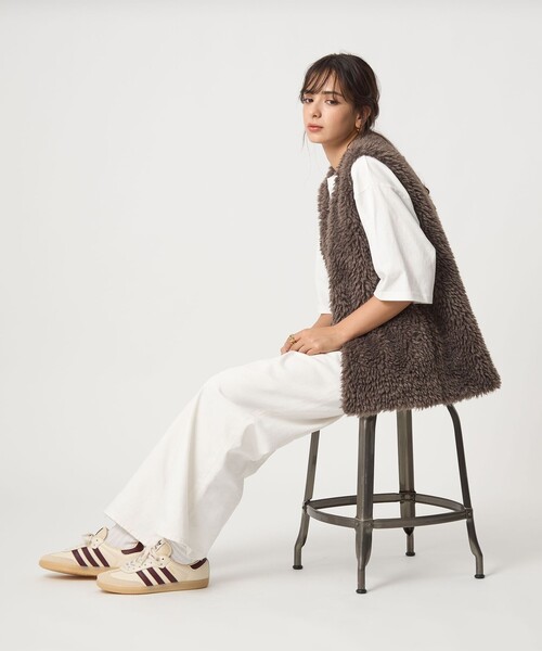 adidas Originals(アディダスオリジナルス)の「【国内EXCLUSIVE】<adidas Originals>SAMBA OG スニーカー(22.5cm-25cm)(スニーカー・レディース・オフホワイト・22.5cm/23cm/23.5cm/24cm/24.5cm/25cm)」の12枚目の写真