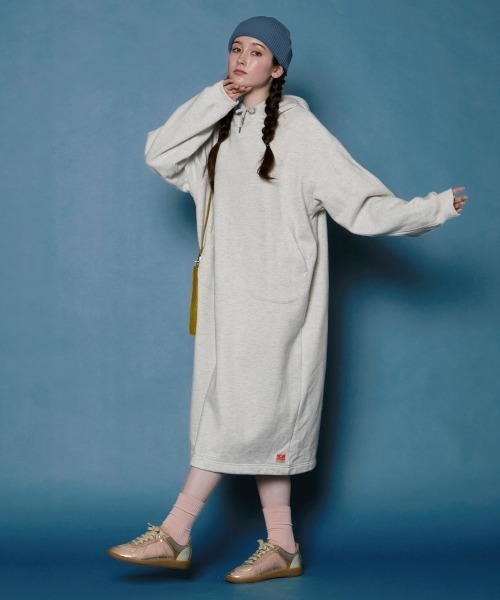 KRIFF MAYER Lady's Collection（クリフメイヤーレディースコレクション）の「裏起毛杢スウェットワンピース（スウェット・レディース・チャコール/オートミール/グリーン/カラフル/グレー/ブルー・MEDIUM/LARGE）」の3枚目の写真